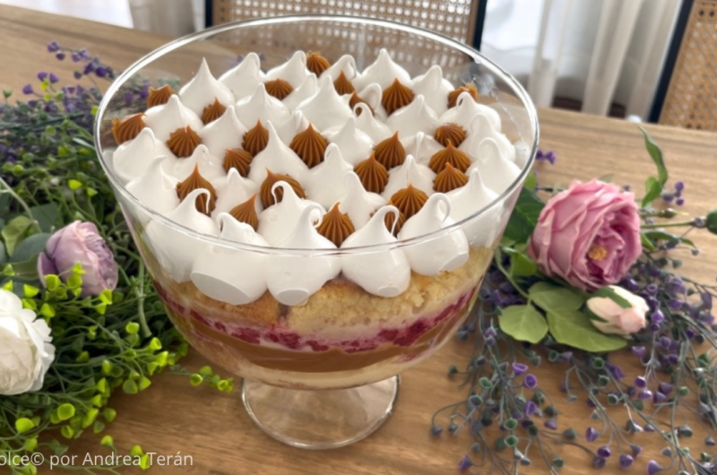 Copón Tres Leches Frambuesa Manjar