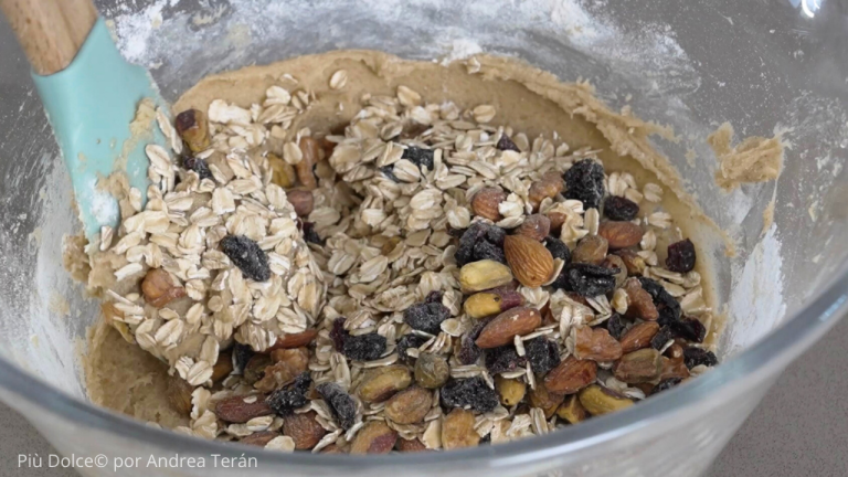 mezcla de galleta de avena y frutos secos
