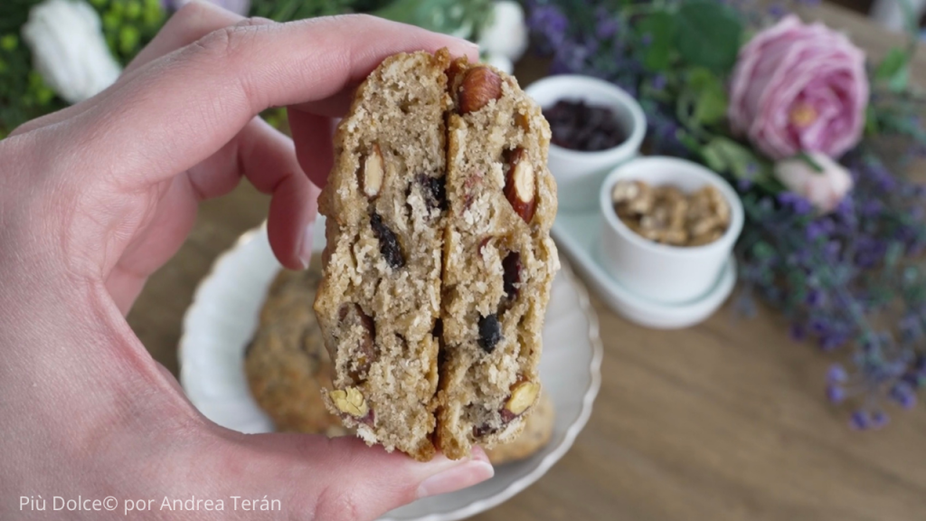 listas cortadas galleta de avena y frutos secos