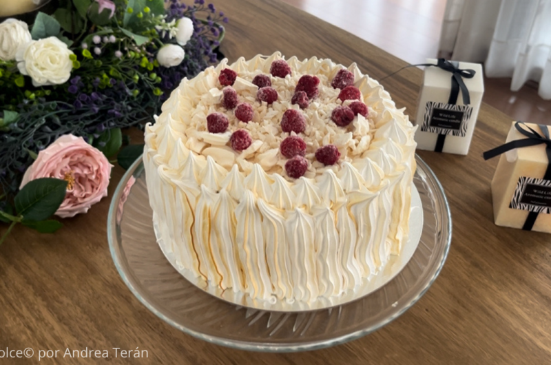 Torta Merengue Frambuesa Manjar